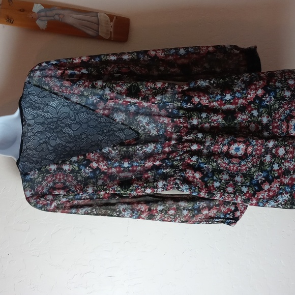 MWOT BCBGeneration Romper - Picture 3 of 9